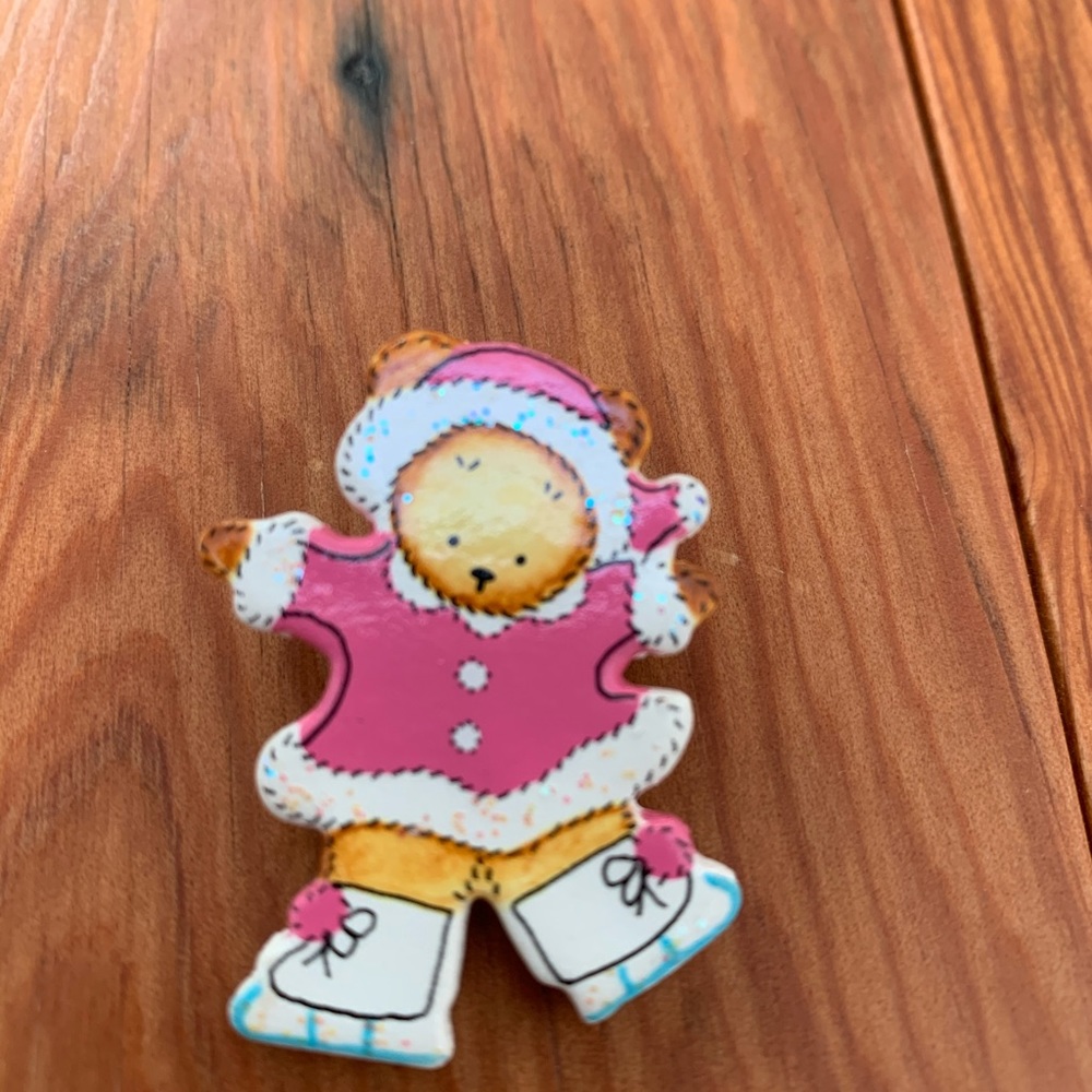 Vintage Girl’s Bear Brooch Pin